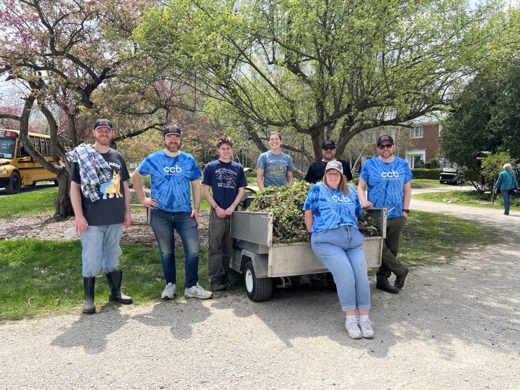The CCB Technology team volunteering at Hawthorn Hollow