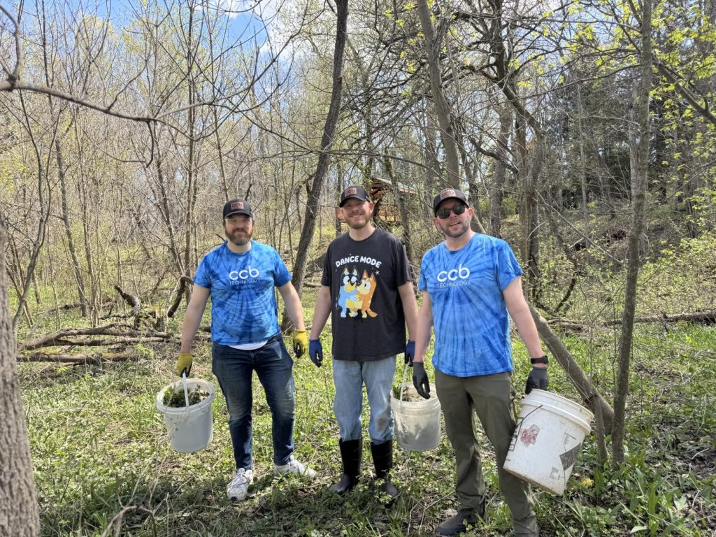 CCB Technology team members volunteering at Hawthorn Hollow